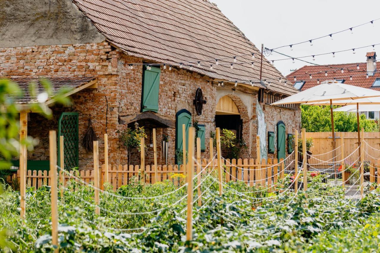 Annă Dragă Hotel Colun Exterior foto